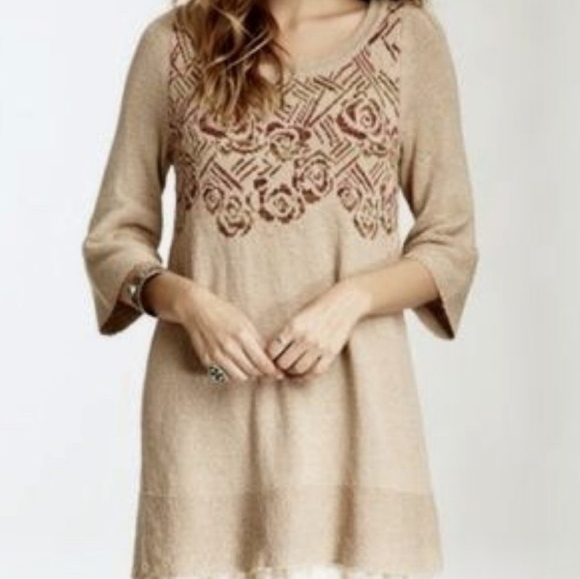Free People Tan Knit Rose Tunic Top - Picture 2 of 11